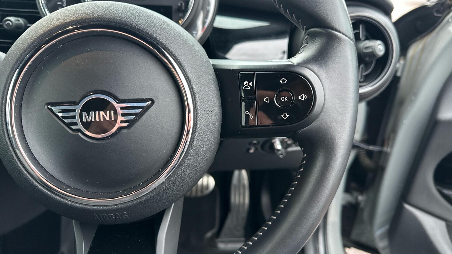 Used MINI Hatch 2022 for sale - 77604762: Photo 18