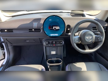 Used MINI Cooper 2024 for sale - 77633140: Photo