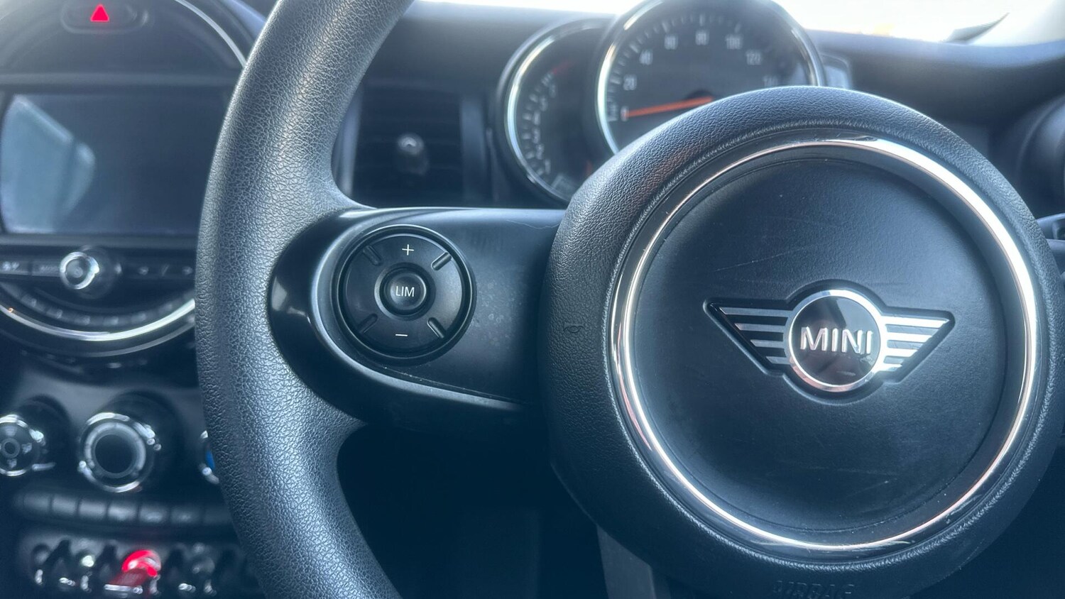 Used MINI Hatch 2020 for sale - 77604713: Photo 17