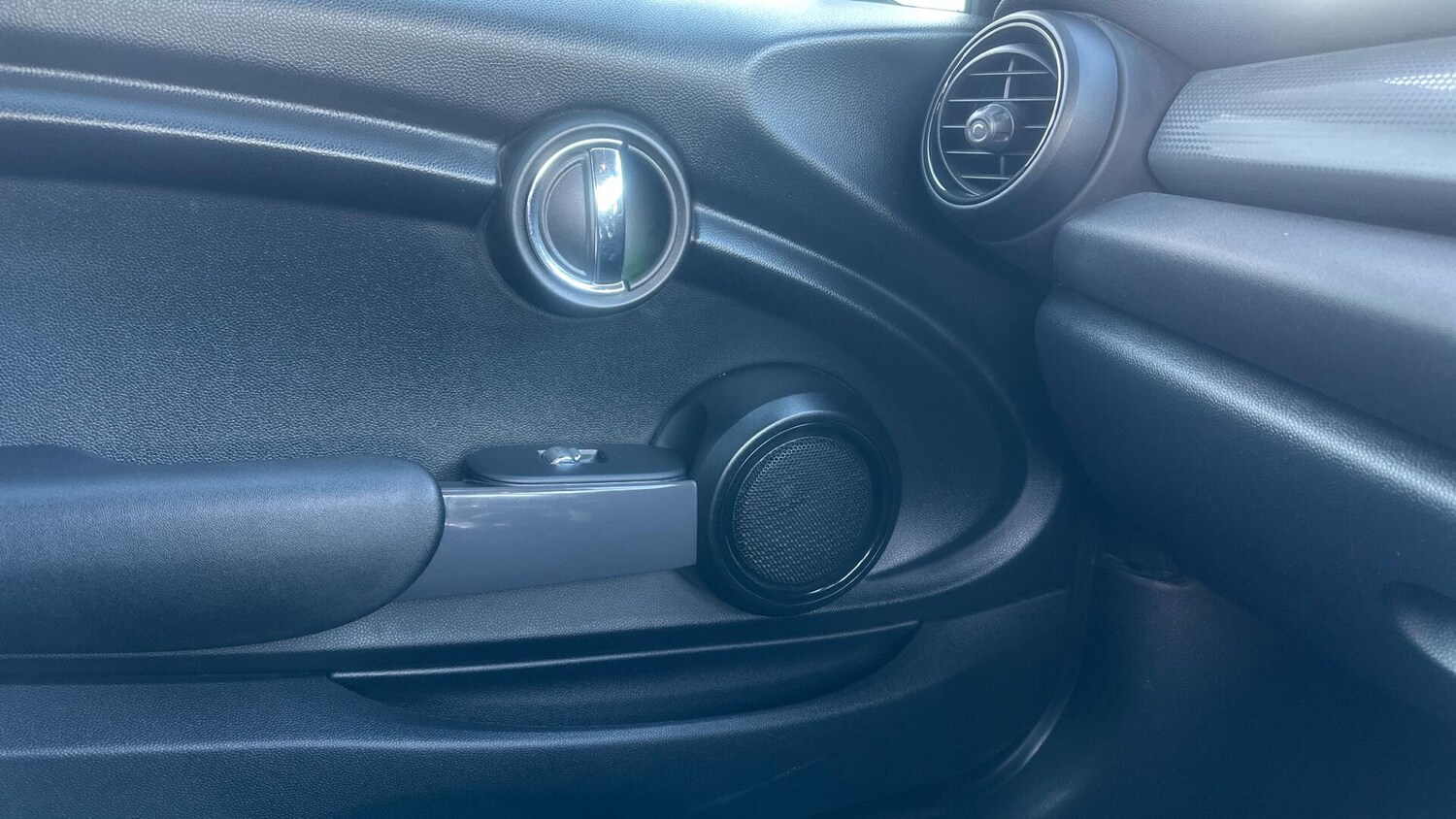 Used MINI Hatch 2020 for sale - 77604713: Photo 30