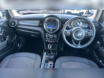 Used MINI Hatch 2020 for sale - 77604713: Photo