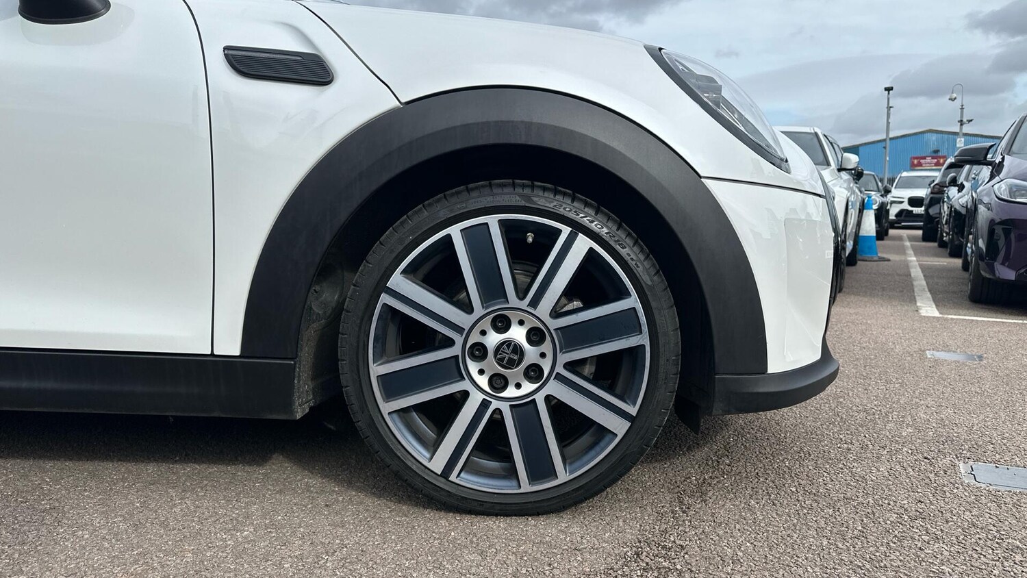 Used MINI Hatch 2023 for sale - 77958376: Photo 14