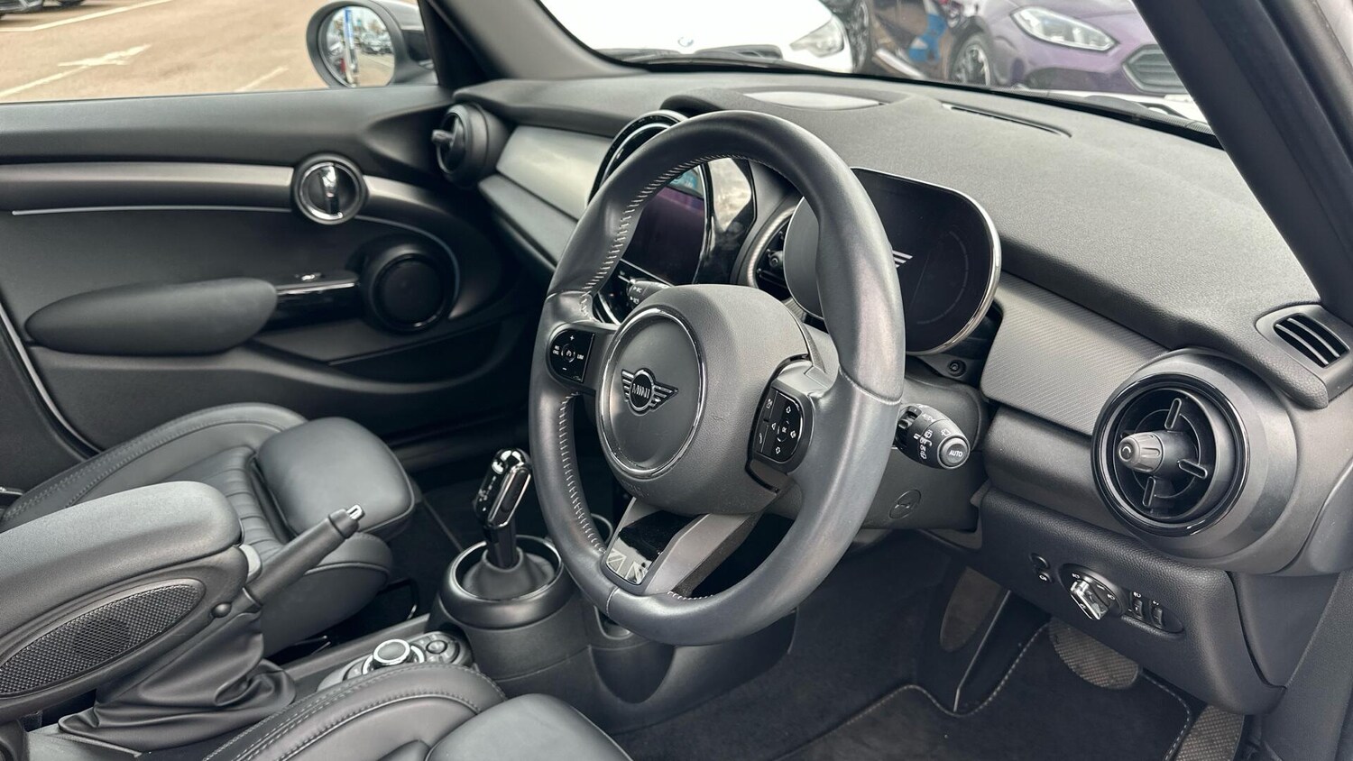 Used MINI Hatch 2023 for sale - 77958376: Photo 6