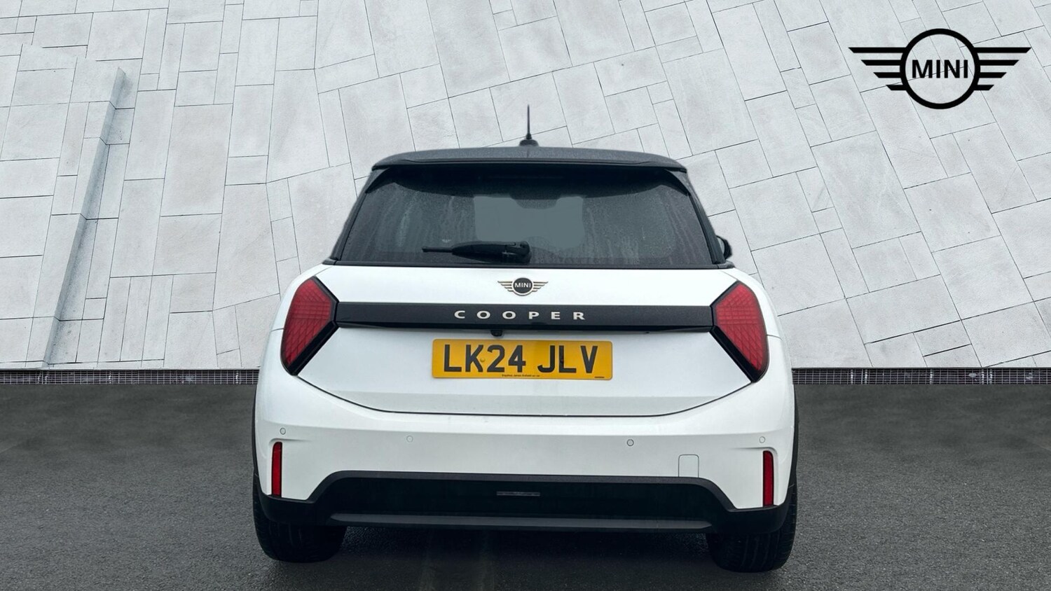 Used MINI Cooper 2024 for sale - 77604706: Photo 15