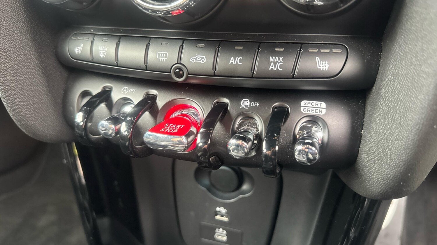 Used MINI Hatch 2023 for sale - 77604769: Photo 25