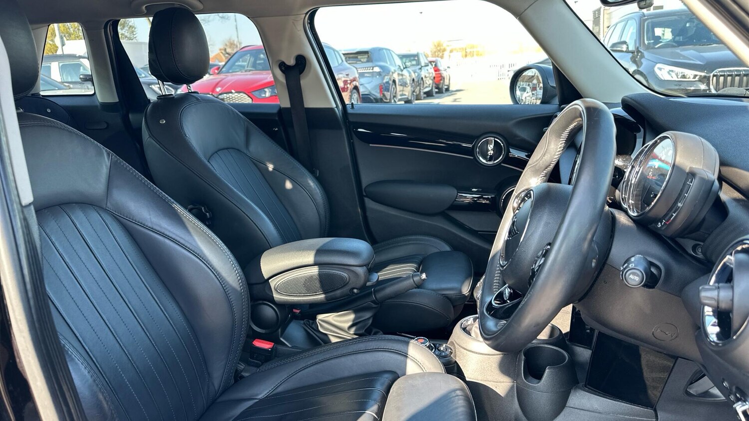 Used MINI Hatch 2019 for sale - 78034152: Photo 11