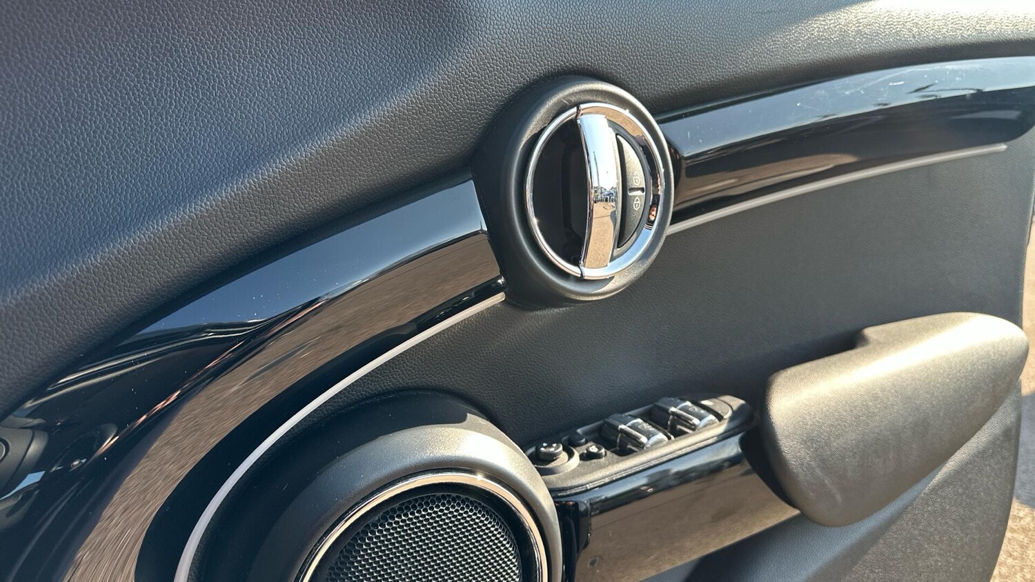 Used MINI Hatch 2019 for sale - 78034152: Photo 20