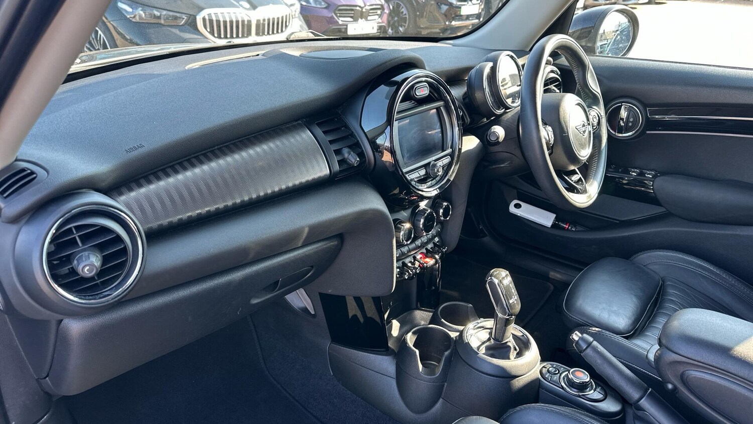 Used MINI Hatch 2019 for sale - 78034152: Photo 7