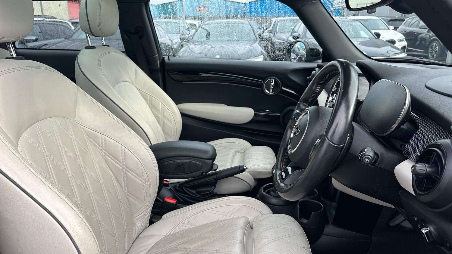 Used MINI Hatch 2021 for sale - 77604719: Photo 11