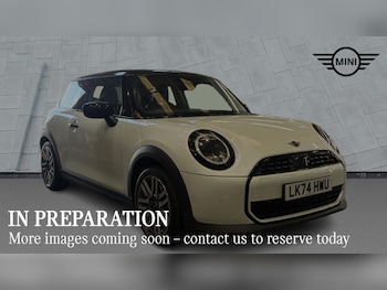 Used MINI Hatch 2024 for sale - 79539909: Photo