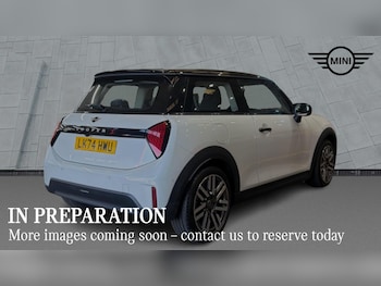 Used MINI Hatch 2024 for sale - 79539909: Photo