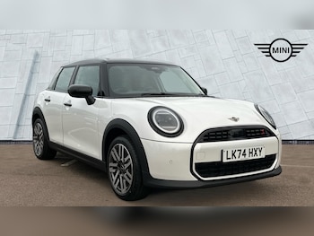 Used MINI Cooper 2024 for sale - 77604747: Photo