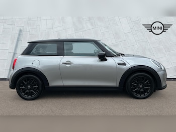 Used MINI Hatch 2023 for sale - 78647947: Photo
