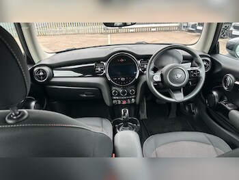 Used MINI Hatch 2023 for sale - 78647947: Photo