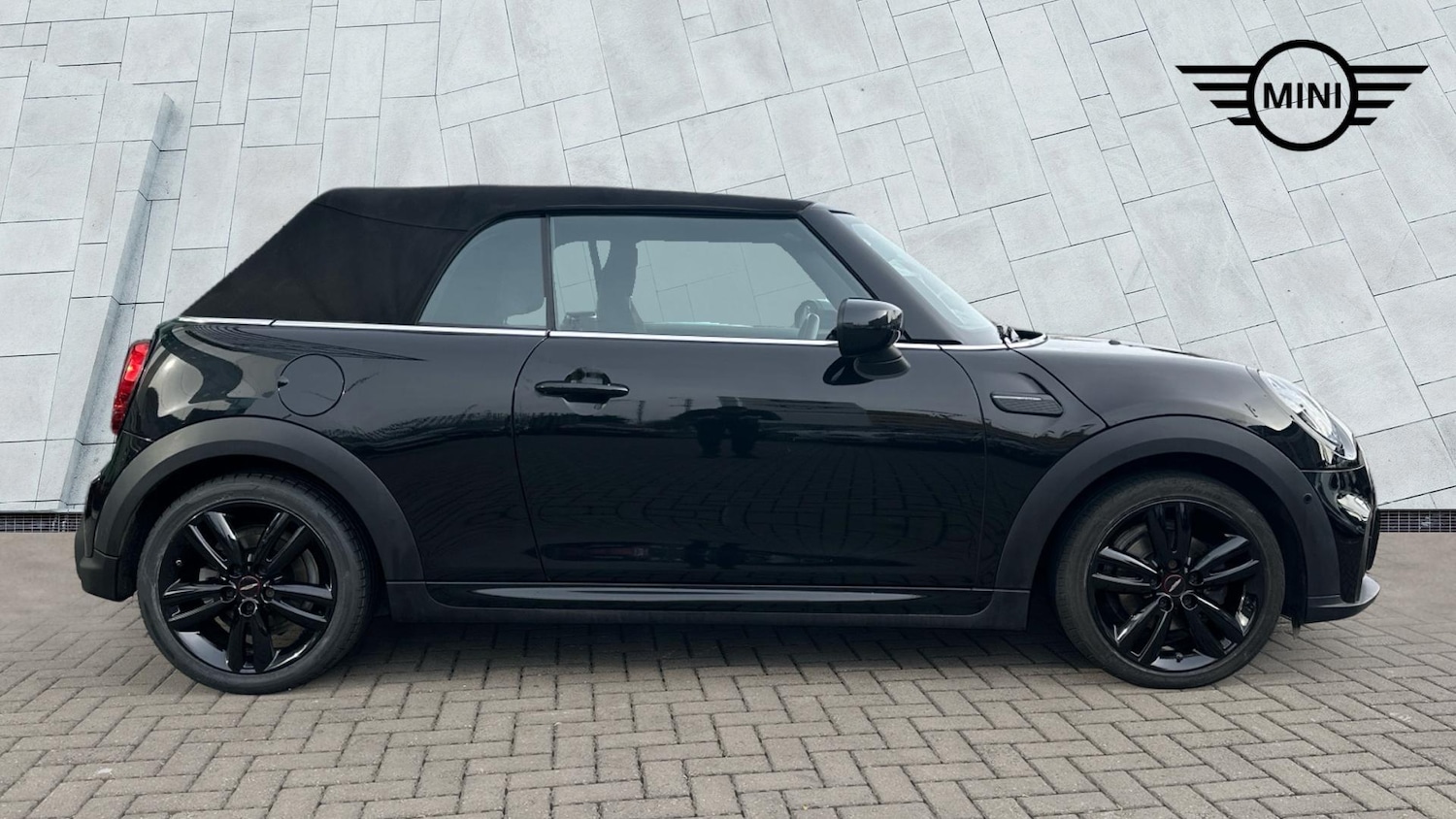 Used MINI Convertible 2022 for sale - 77604746: Photo 3