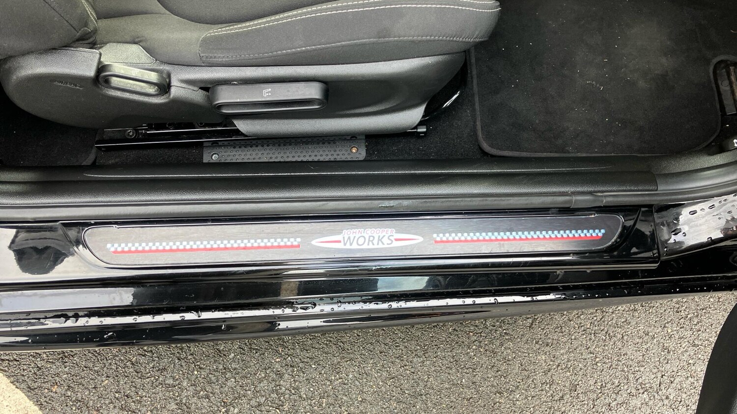 Used MINI Convertible 2022 for sale - 77604746: Photo 41