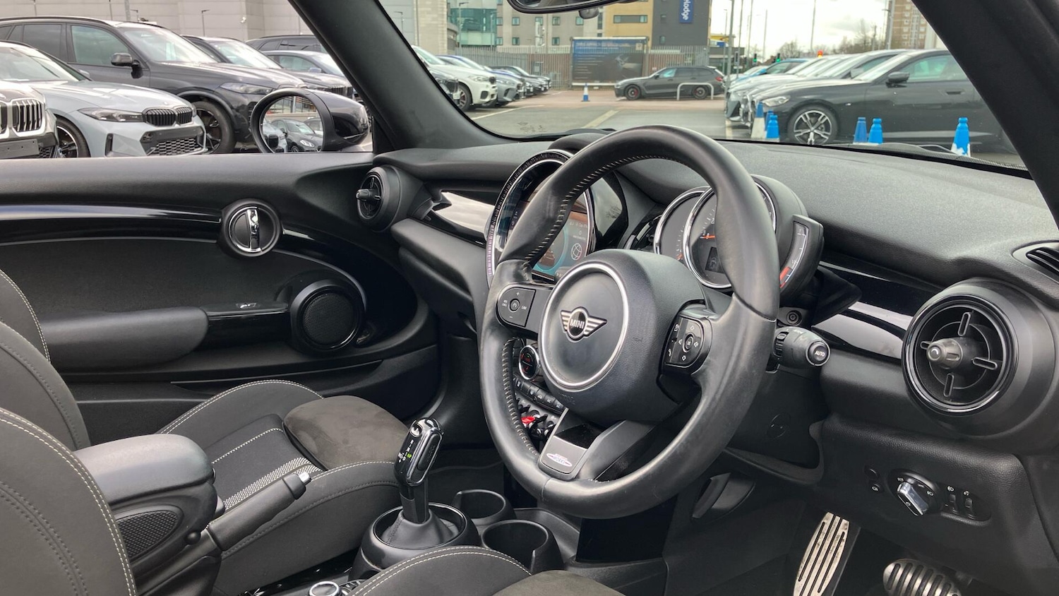 Used MINI Convertible 2022 for sale - 77604746: Photo 6