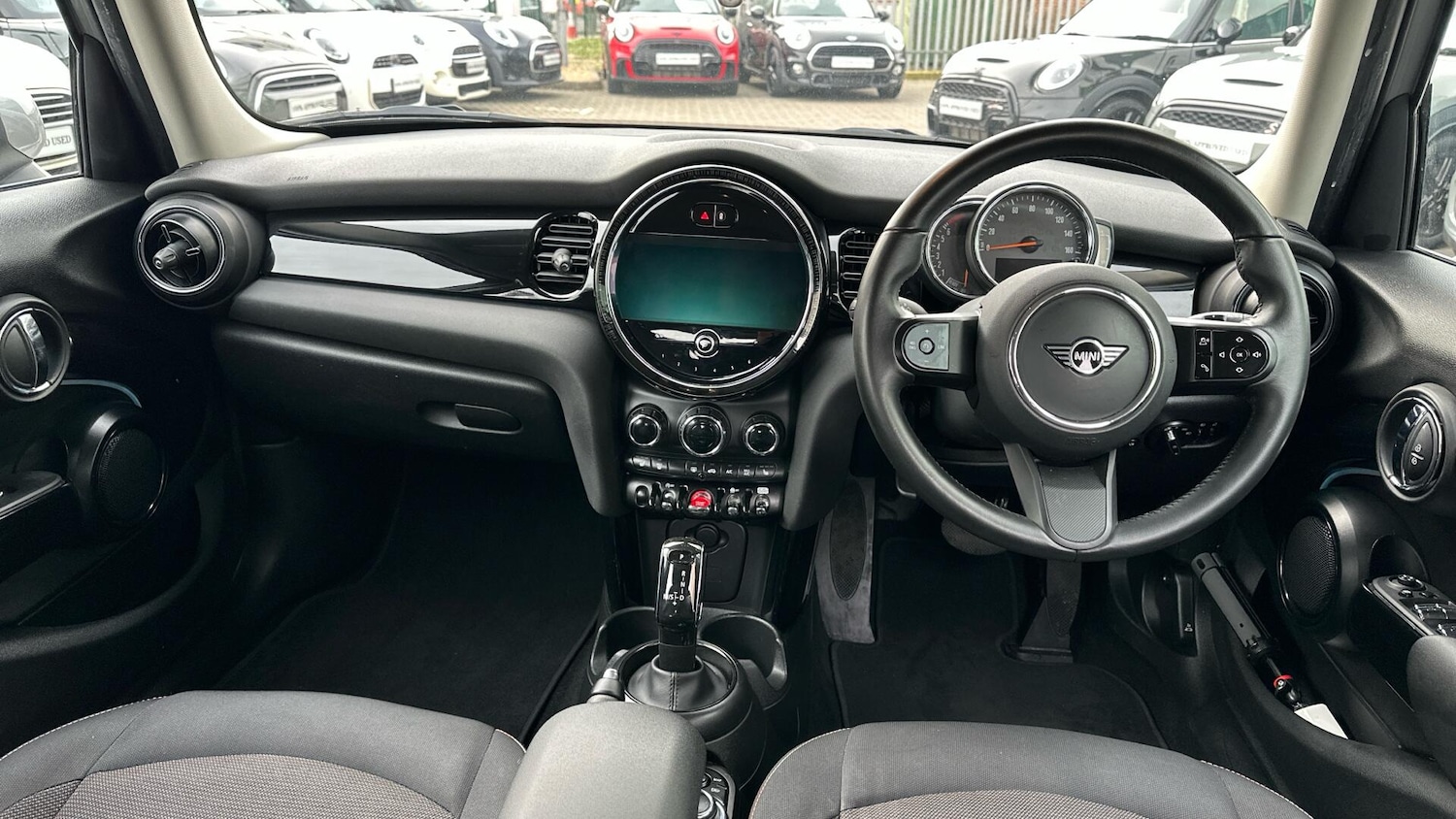 Used MINI Hatch 2022 for sale - 77604697: Photo 4