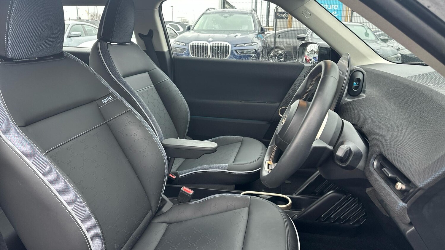 Used MINI Hatch 2024 for sale - 77604738: Photo 11