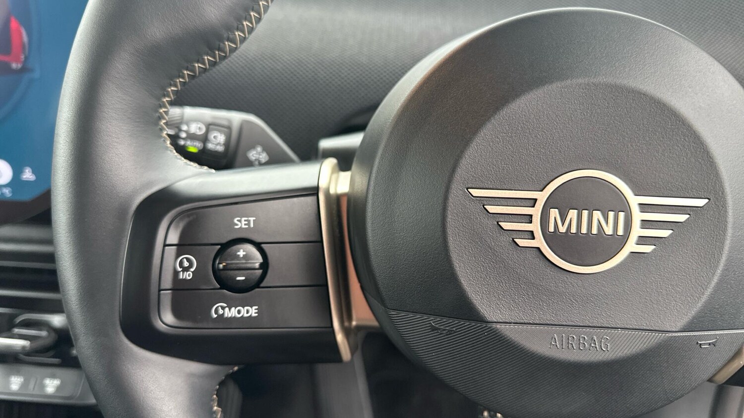 Used MINI Hatch 2024 for sale - 77604738: Photo 17