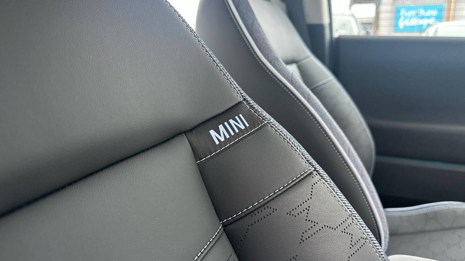 Used MINI Hatch 2024 for sale - 77604738: Photo 32