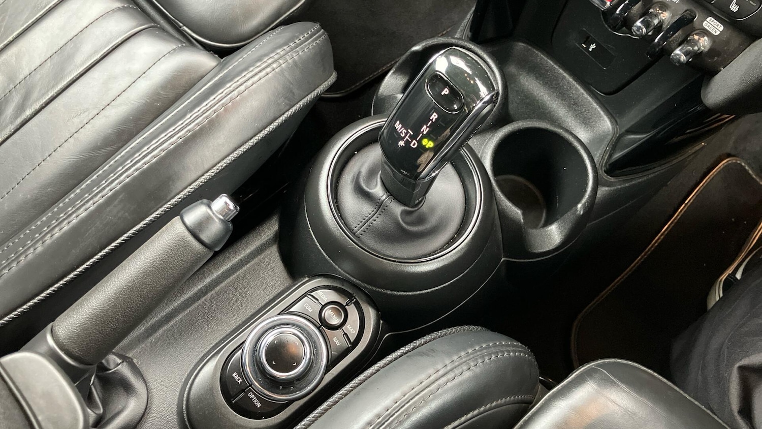 Used MINI Hatch 2021 for sale - 77604749: Photo 10