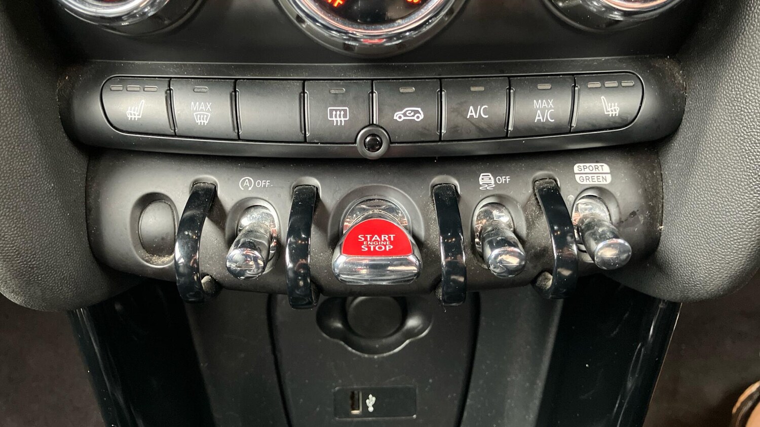 Used MINI Hatch 2021 for sale - 77604749: Photo 50