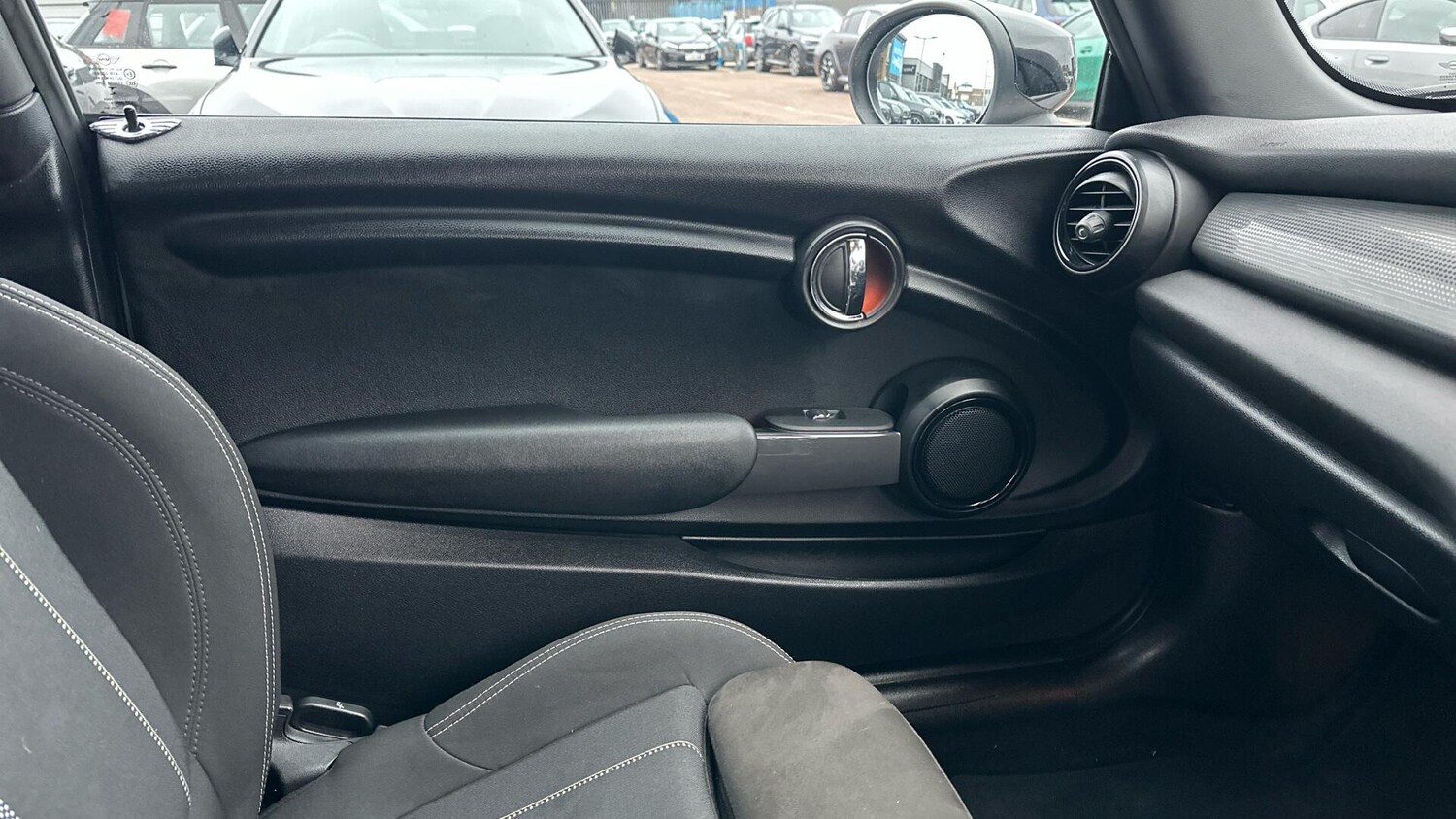 Used MINI Hatch 2020 for sale - 77604744: Photo 41