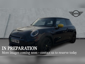 Used MINI Hatch 2023 for sale - 77722842: Photo