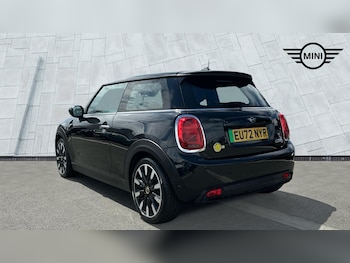 Used MINI Hatch 2022 for sale - 78999399: Photo