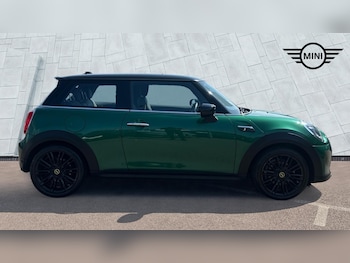Used MINI Hatch 2022 for sale - 79373227: Photo