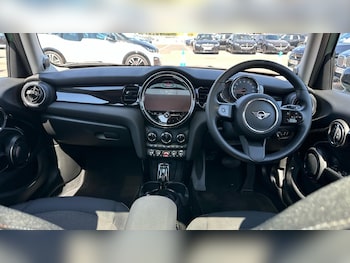 Used MINI Hatch 2022 for sale - 79532238: Photo