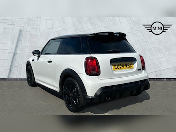 Used MINI Hatch 2024 for sale - 79050014: Photo