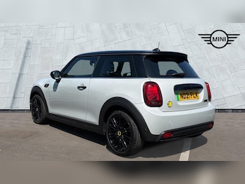 Used MINI Hatch 2021 for sale - 79396457: Photo
