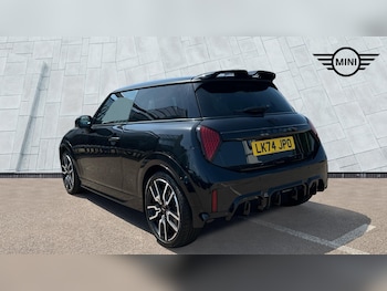Used MINI Hatch 2024 for sale - 79188987: Photo