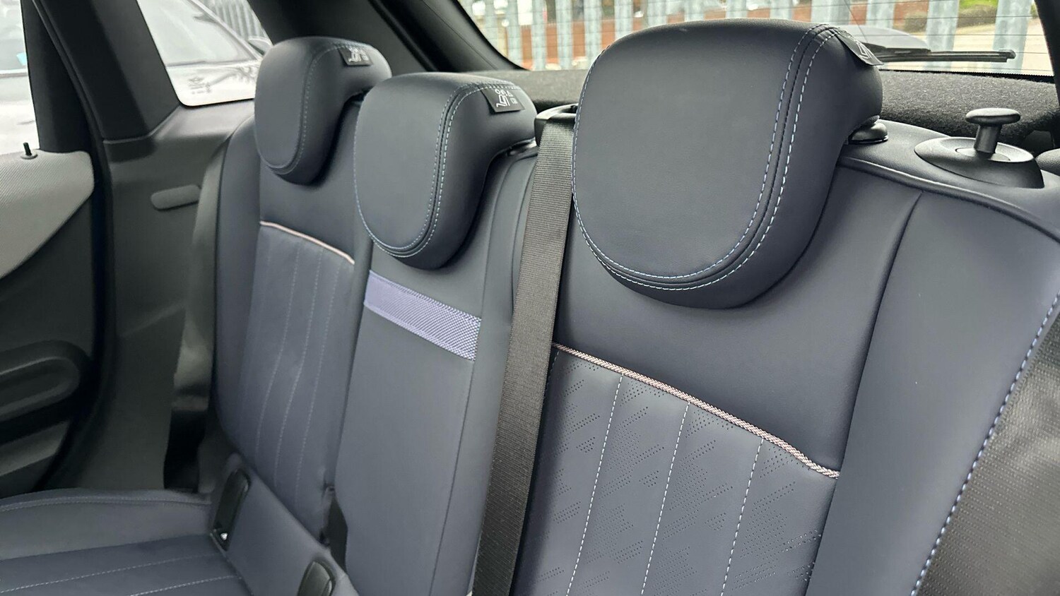 Used MINI Hatch 2024 for sale - 77670494: Photo 32