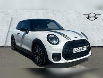 Used MINI Hatch 2024 for sale - 78648307: Photo