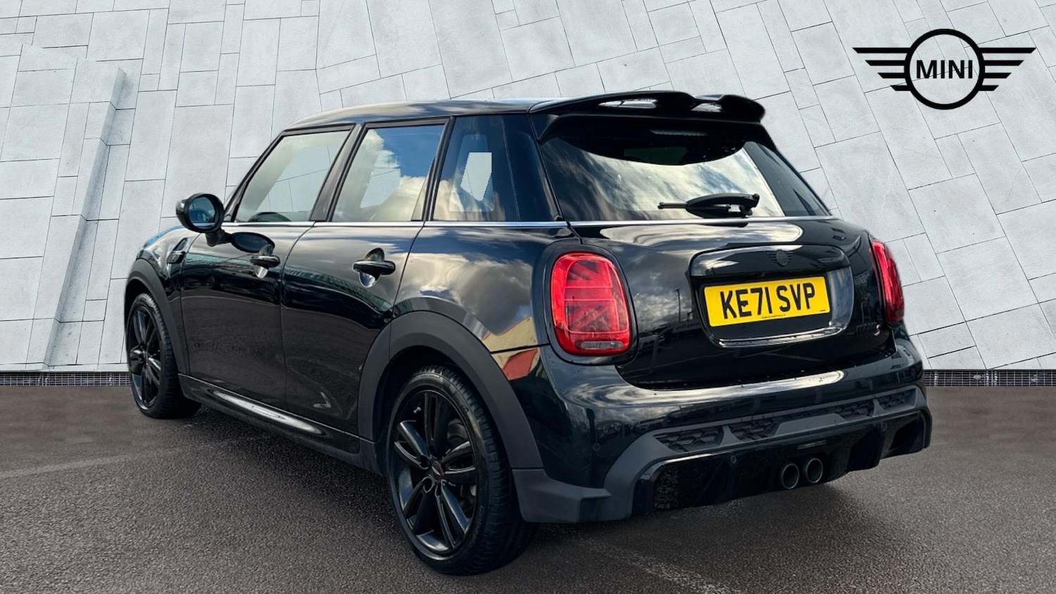 Used MINI Hatch 2022 for sale - 77604752: Photo 2