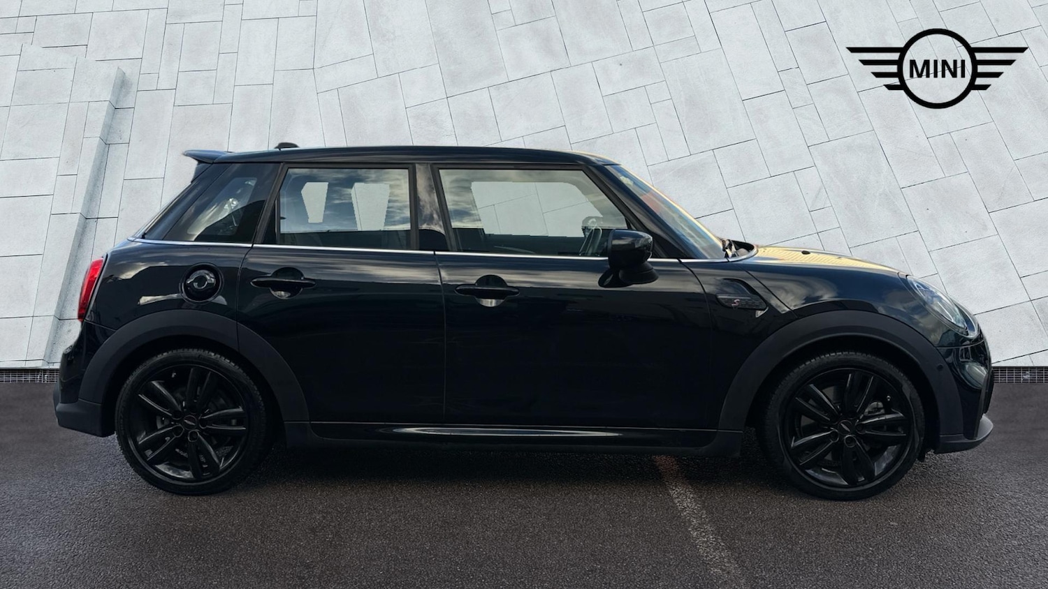 Used MINI Hatch 2022 for sale - 77604752: Photo 3