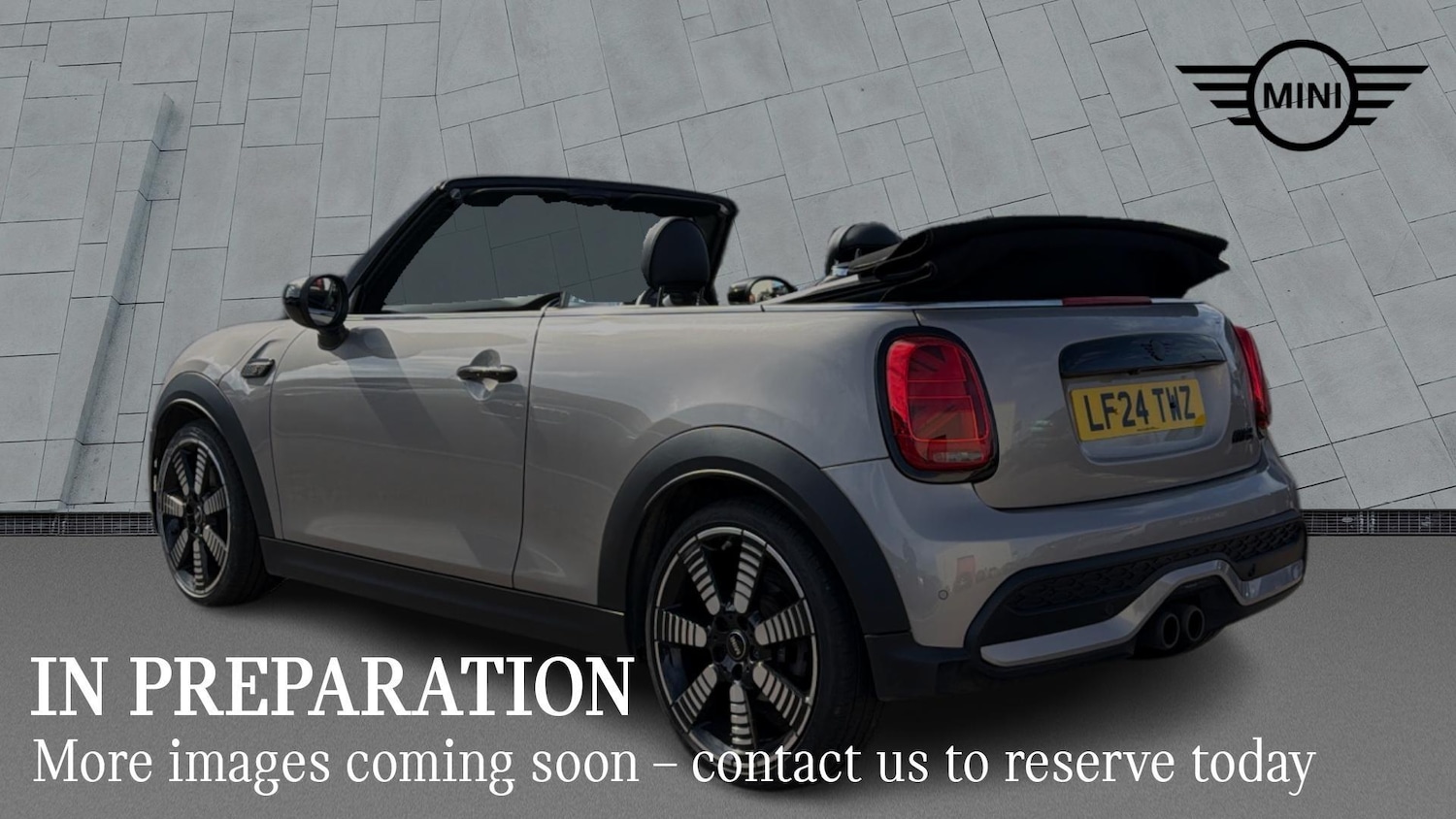 Used MINI Convertible 2024 for sale - 78156970: Photo 2