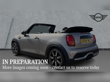 Used MINI Convertible 2024 for sale - 78156970: Photo