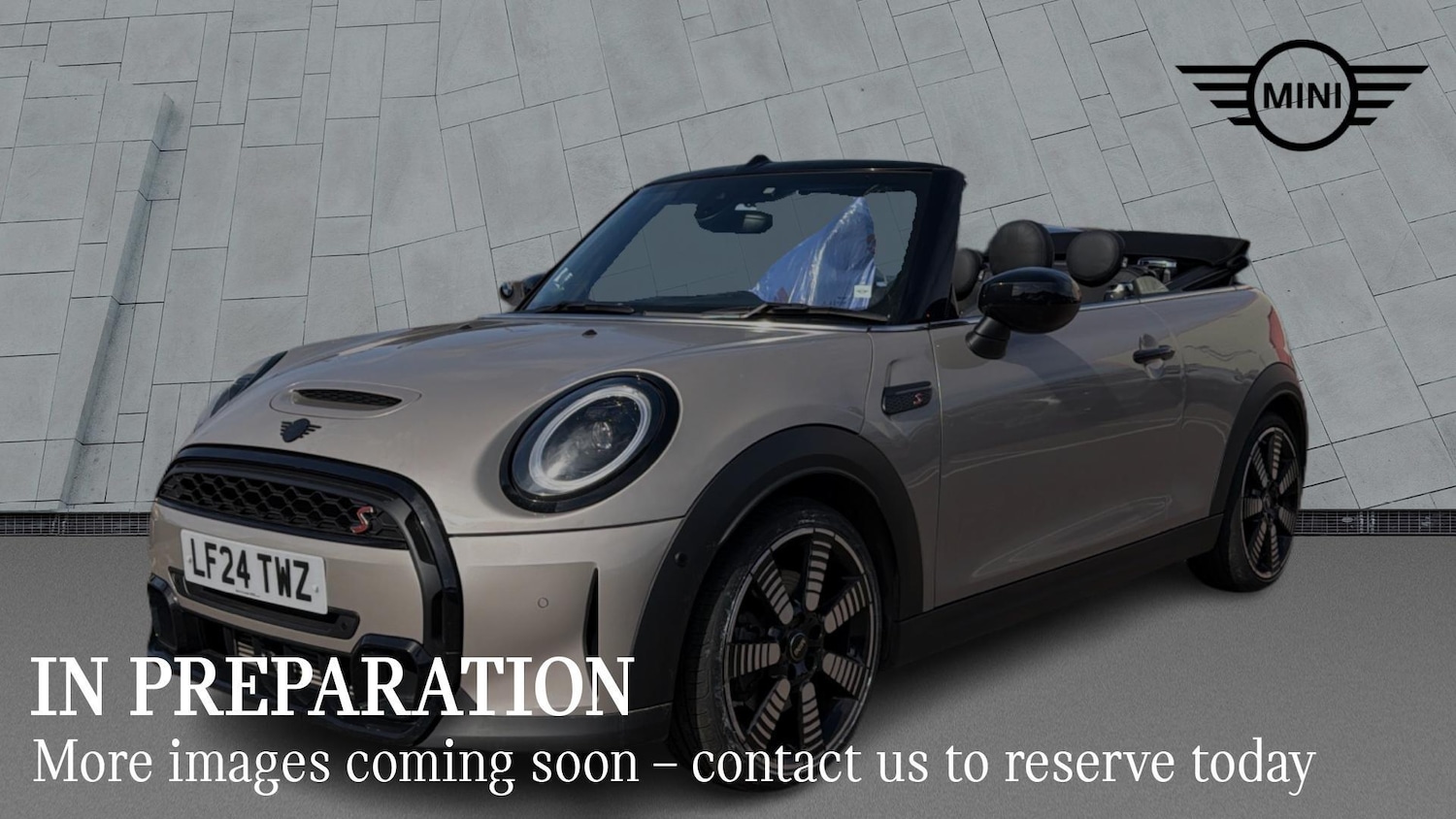 Used MINI Convertible 2024 for sale - 78156970: Photo 3