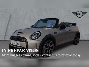 Used MINI Convertible 2024 for sale - 78156970: Photo
