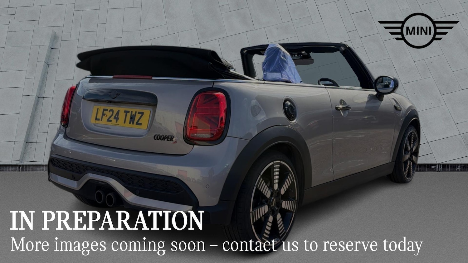 Used MINI Convertible 2024 for sale - 78156970: Photo 4