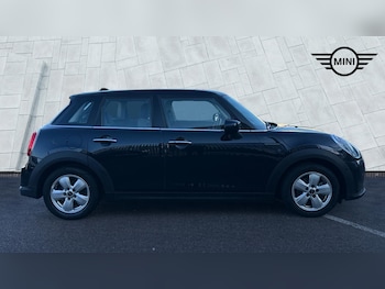 Used MINI Hatch 2022 for sale - 77604766: Photo