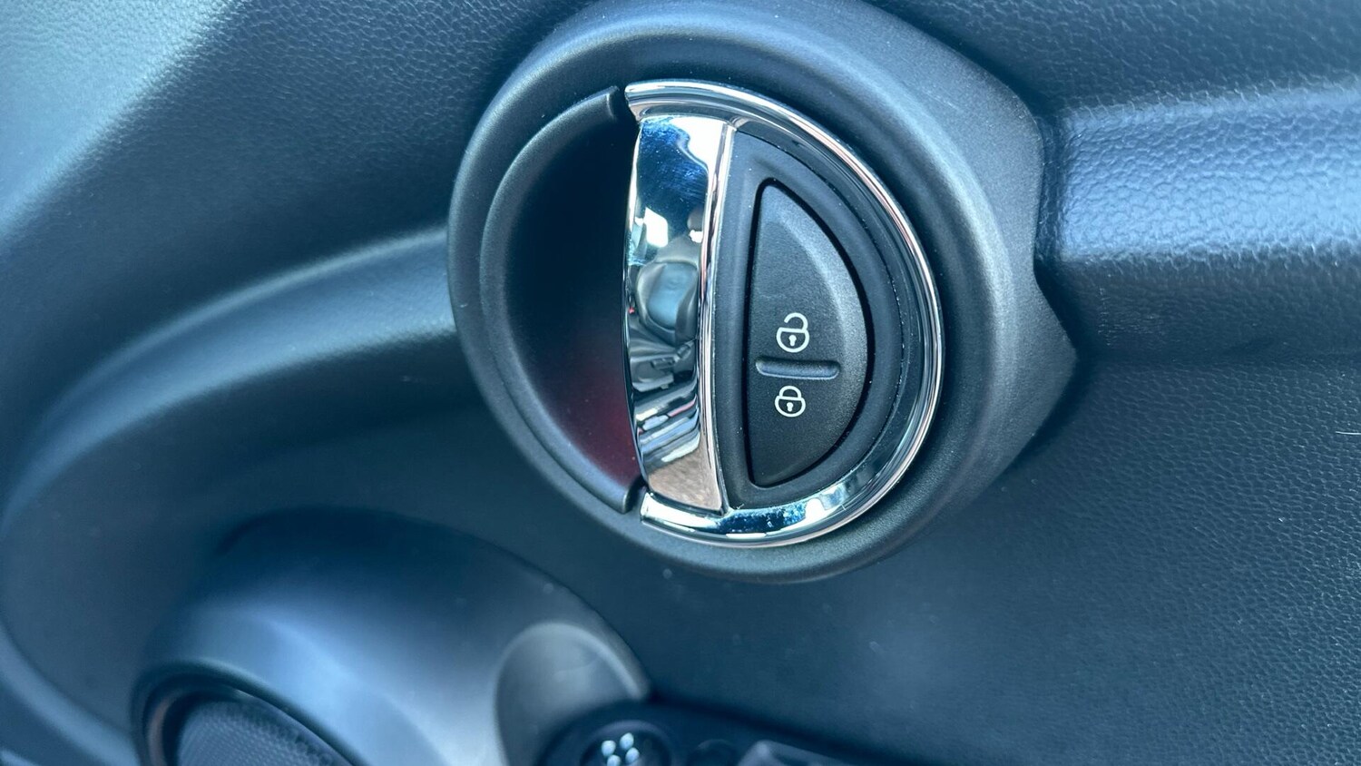 Used MINI Hatch 2019 for sale - 77604739: Photo 25