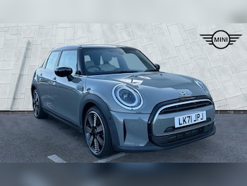 MINI Hatch feature image