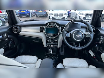 Used MINI Hatch 2021 for sale - 77604694: Photo