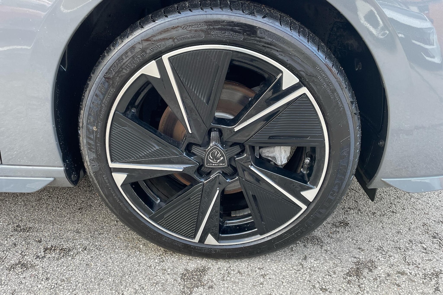 Used Peugeot 308 2024 for sale - 76993997: Photo 6