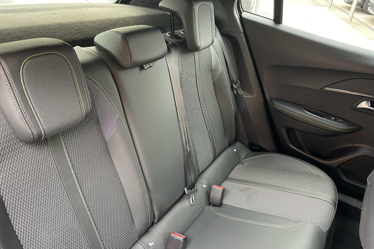 Used Peugeot 2008 2024 for sale - 76563272: Photo 7